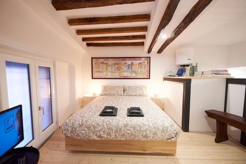 Loft Portici In Bologna City Exterior foto